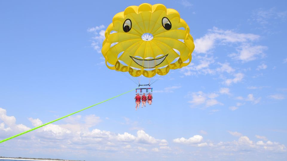 Hurghada Parachute